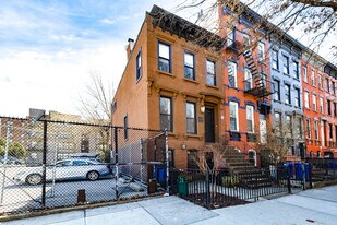730 Quincy St in Brooklyn, NY - Building Photo