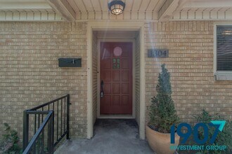 1304 Huntington Way in Norman, OK - Building Photo - Building Photo