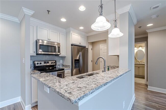 property at 300 Johnson Ferry Rd