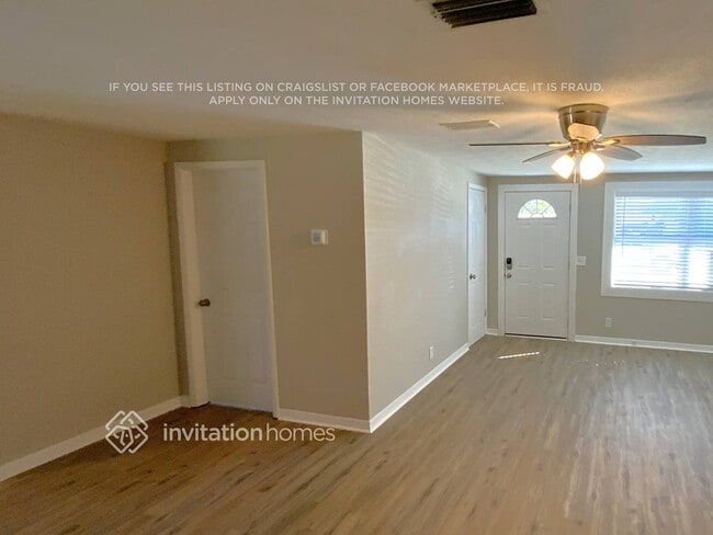 8812 Camphor Dr in Jacksonville, FL - Building Photo - Building Photo