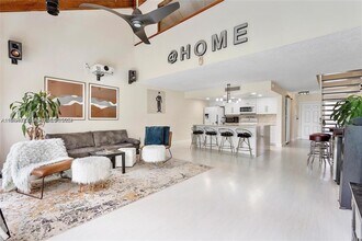 1281 W Fairway Rd in Pembroke Pines, FL - Building Photo - Building Photo