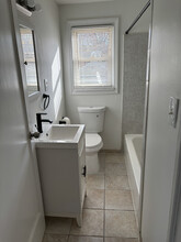 65 Newby Ave, Unit Floor 2 in Woodland Park, NJ - Foto de edificio - Building Photo