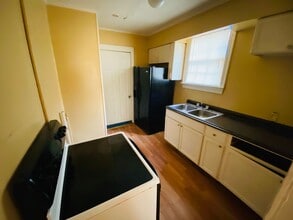 831 Hamilton Ct in Savannah, GA - Building Photo - Building Photo