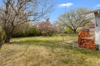 1114 Ransome Ct in Florissant, MO - Building Photo - Building Photo