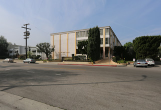 Pompeian Apartments in Studio City, CA - Building Photo - Building Photo