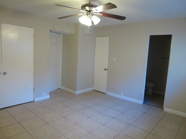 306 Hawthorne St-Unit -6 in Houston, TX - Building Photo - Building Photo