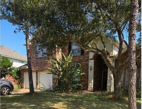 5719 Candlecreek Dr in Richmond, TX - Building Photo - Building Photo