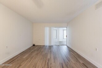 13001 N 113th Ave in Youngtown, AZ - Building Photo - Building Photo