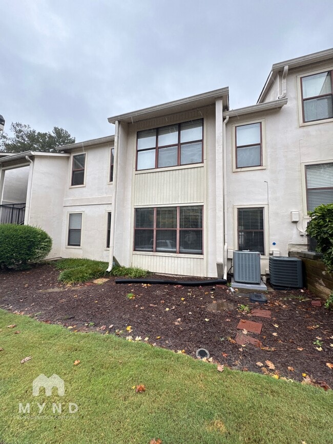 property at 1407 Huntingdon Chase