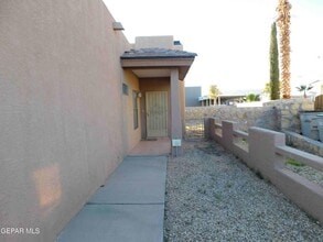 3313 Tierra Espada Dr in El Paso, TX - Building Photo - Building Photo