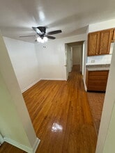2929 Cavanaugh Ave, Unit Senior 2929 Cavanaugh in Cincinnati, OH - Foto de edificio - Building Photo