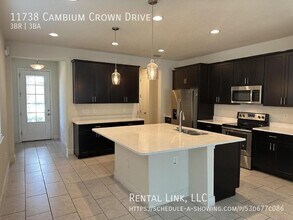 11738 Cambium Crown Dr in Riverview, FL - Building Photo - Building Photo