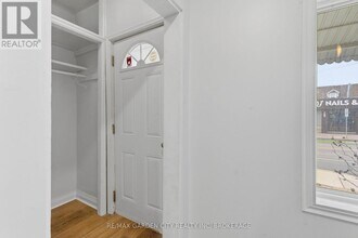 25 Pelham Rd in St Catharines, ON - Building Photo - Building Photo