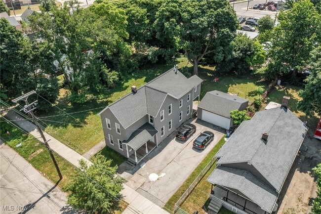 5017 Tillman Ave in Cleveland, OH - Foto de edificio - Building Photo