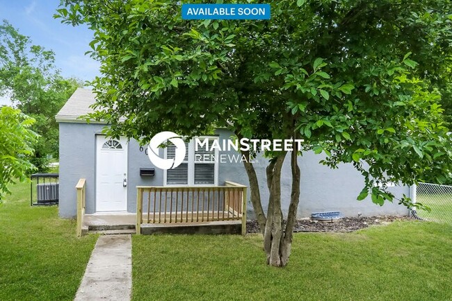 property at 601 Oak St
