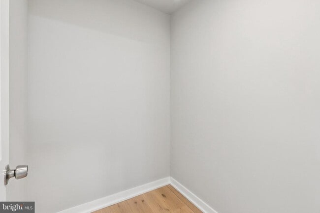 36 N Narberth Ave in Narberth, PA - Building Photo - Building Photo