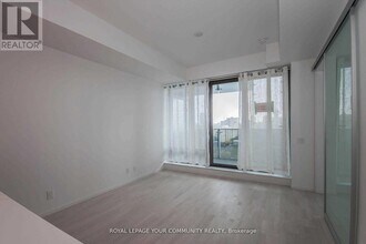 5 St Joseph St in Toronto, ON - Building Photo - Building Photo