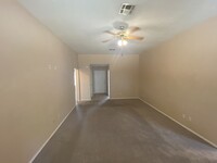 2411 Thoroughbred Dr in Killeen, TX - Building Photo - Building Photo