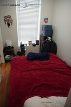 1846 W 18th St, Unit 2F in Chicago, IL - Foto de edificio - Building Photo