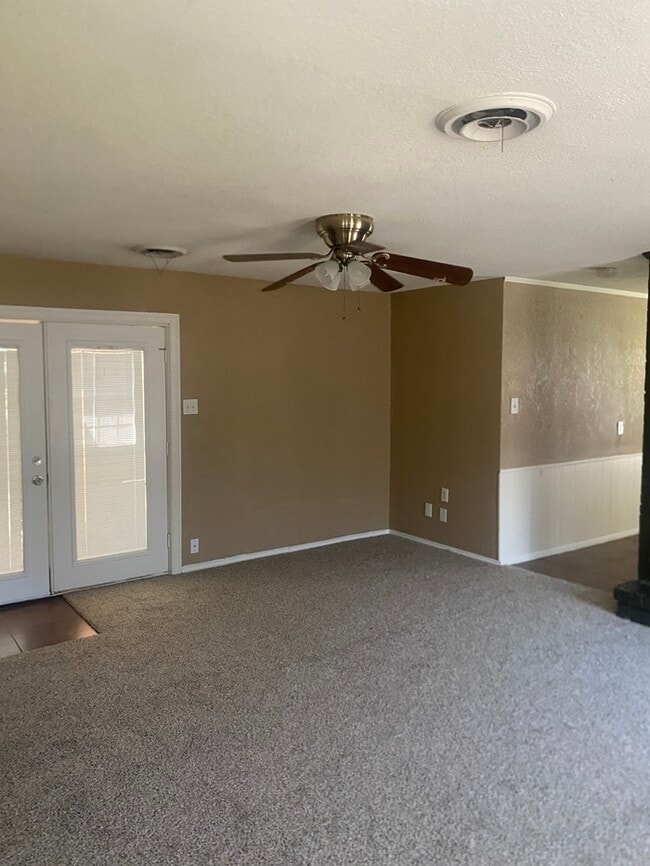 1507 S Main St in Duncanville, TX - Building Photo - Building Photo