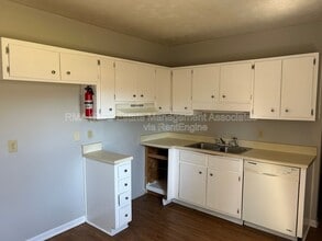 300 S 18th St in Griffin, GA - Building Photo - Building Photo