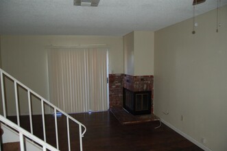 4315 Palm Ave-Unit -119 in Sacramento, CA - Building Photo - Building Photo