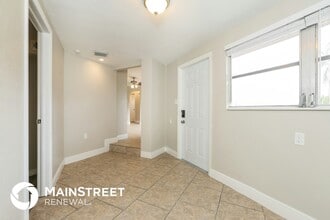 2231 Lotus Rd in Ft. Myers, FL - Building Photo - Building Photo