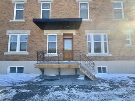 2693 Bd Pie-IX in Montréal, QC - Building Photo