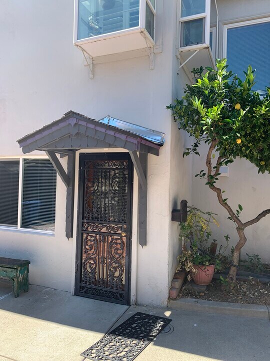 22417 Charlene Way, Unit 22417 charlene way in Castro Valley, CA - Building Photo