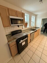 1413 Dobson St in Evanston, IL - Building Photo - Building Photo