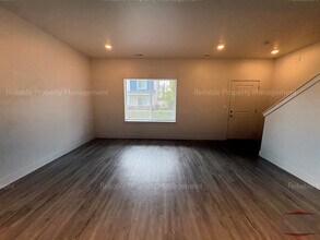 140 S Emery Ln in Idaho Falls, ID - Foto de edificio - Building Photo