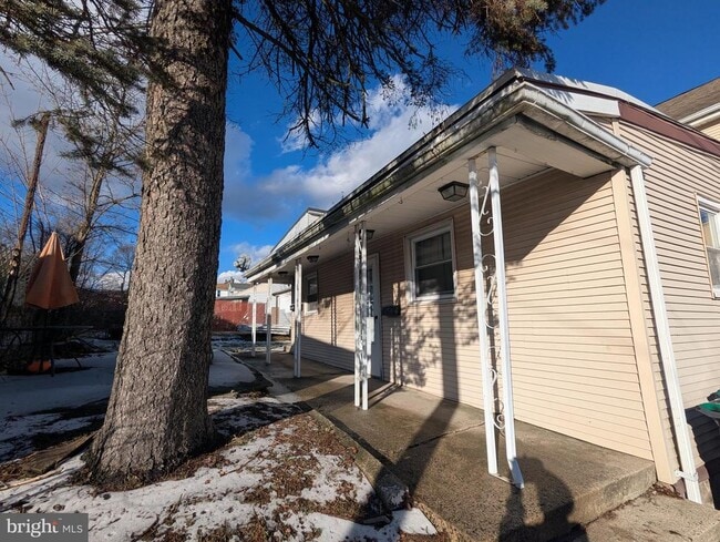 property at 204 N Nice St