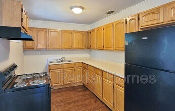 9267 Waynesboro Ave in Jacksonville, FL - Building Photo - Building Photo