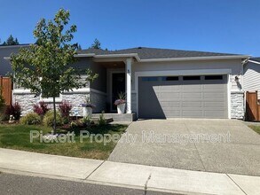 6584 Seaglass AVE in Port Orchard, WA - Building Photo - Building Photo