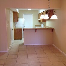 132 Nebraska Ave NE in Fort Walton Beach, FL - Building Photo - Building Photo