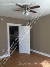 203 Gorman in San Antonio, TX - Building Photo - Building Photo