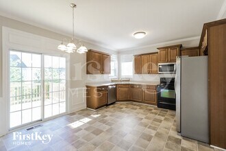 31 Barnsley Village Dr, Unit 118 in Adairsville, GA - Foto de edificio - Building Photo