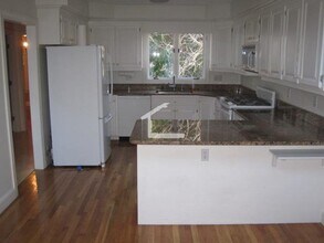 25 Winthrop Rd in Brookline, MA - Building Photo - Building Photo