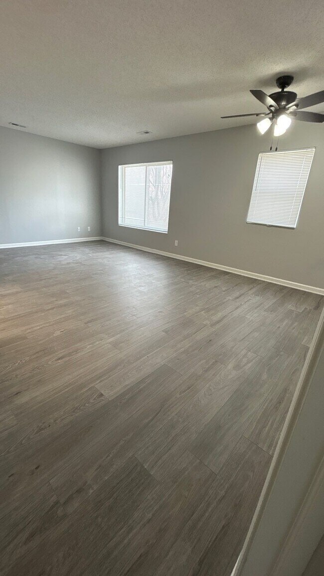 1216 S 2nd St-Unit -209 in Nebraska City, NE - Building Photo - Building Photo