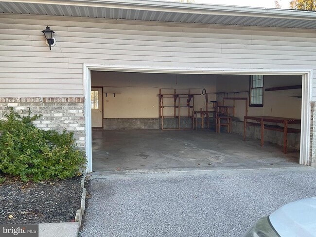 103 Courier Ct in Taneytown, MD - Building Photo - Building Photo