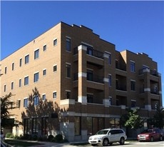 4734-4738 N Austin Ave Apartamentos