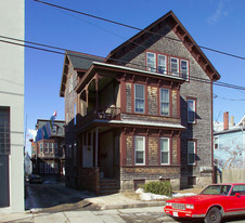 187-189 Ridge St Apartments