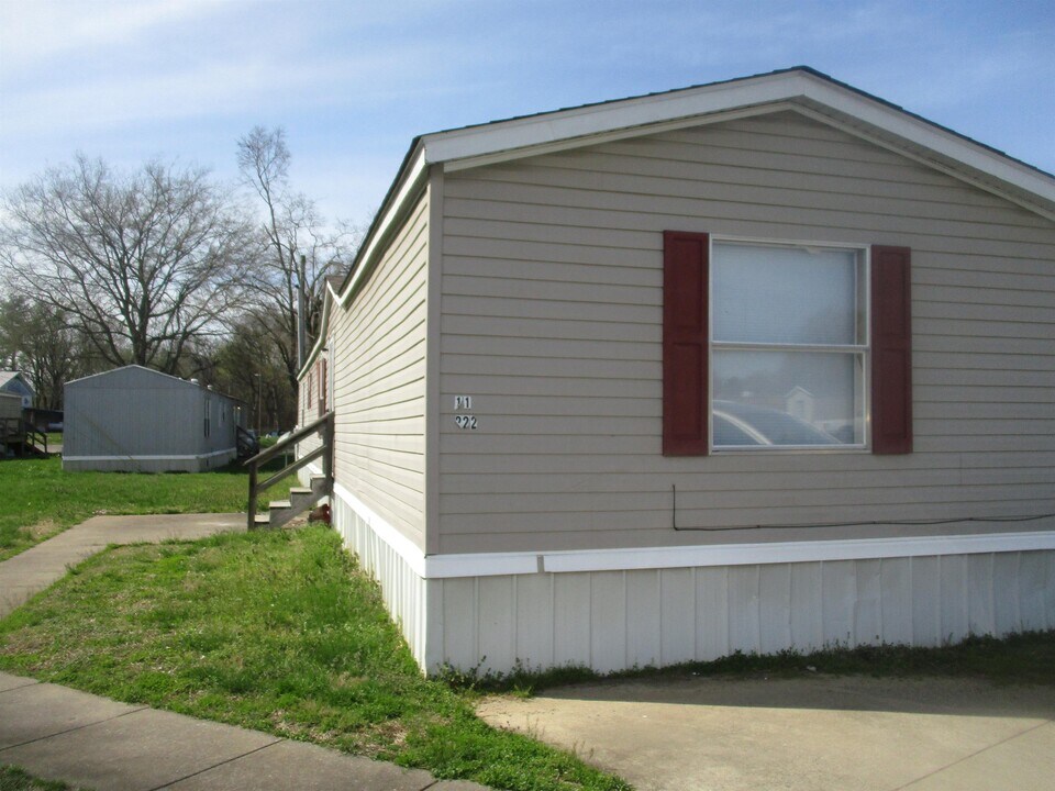222 Tyler St in Oak Grove, KY - Building Photo