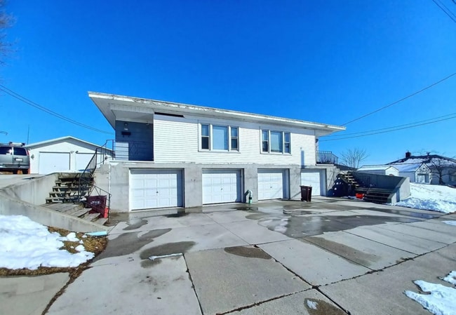 property at 413-413 N 5th St