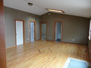 6605 Beverly Blvd in Everett, WA - Building Photo - Building Photo