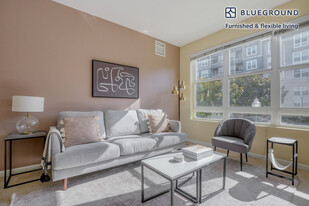 853 Commodore Dr in San Bruno, CA - Building Photo