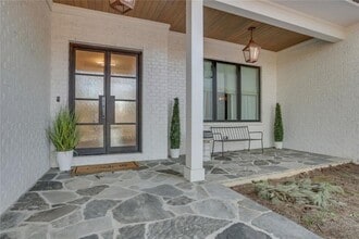 1200 Moores Mill Rd NW in Atlanta, GA - Building Photo - Building Photo