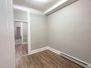 90 Jordan Ave in Jersey City, NJ - Building Photo - Building Photo