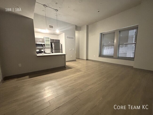property at 306 E 12th St