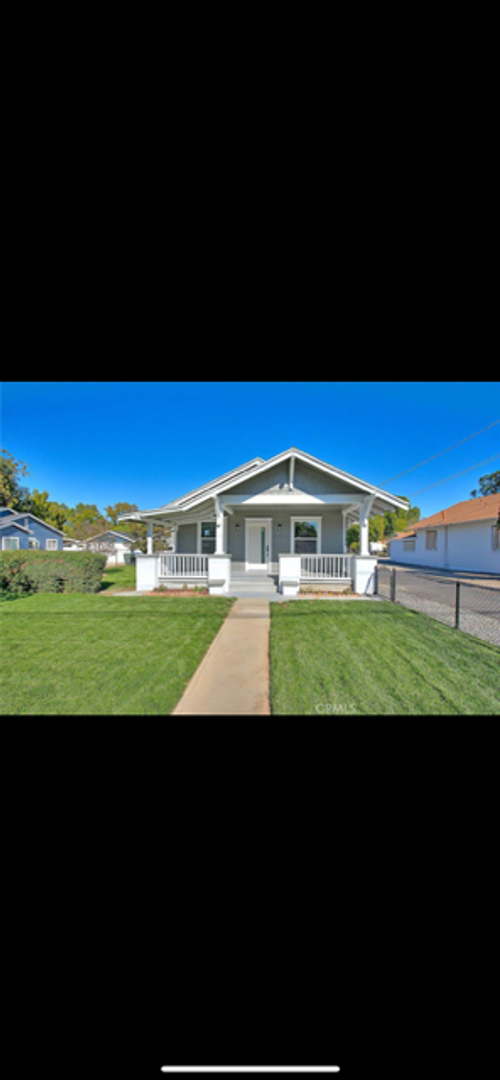 property at 4371 Rubidoux Ave